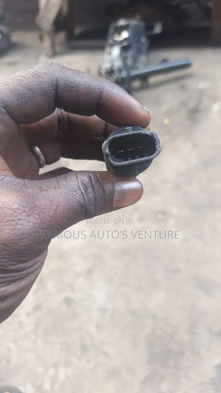 Diesel Vacuum Sensor Renault 2.0 Liters