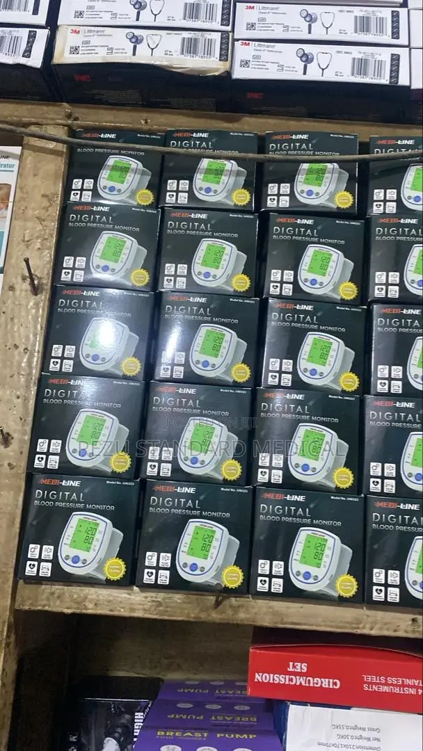 Wrist Digital Blood Pressure Machine