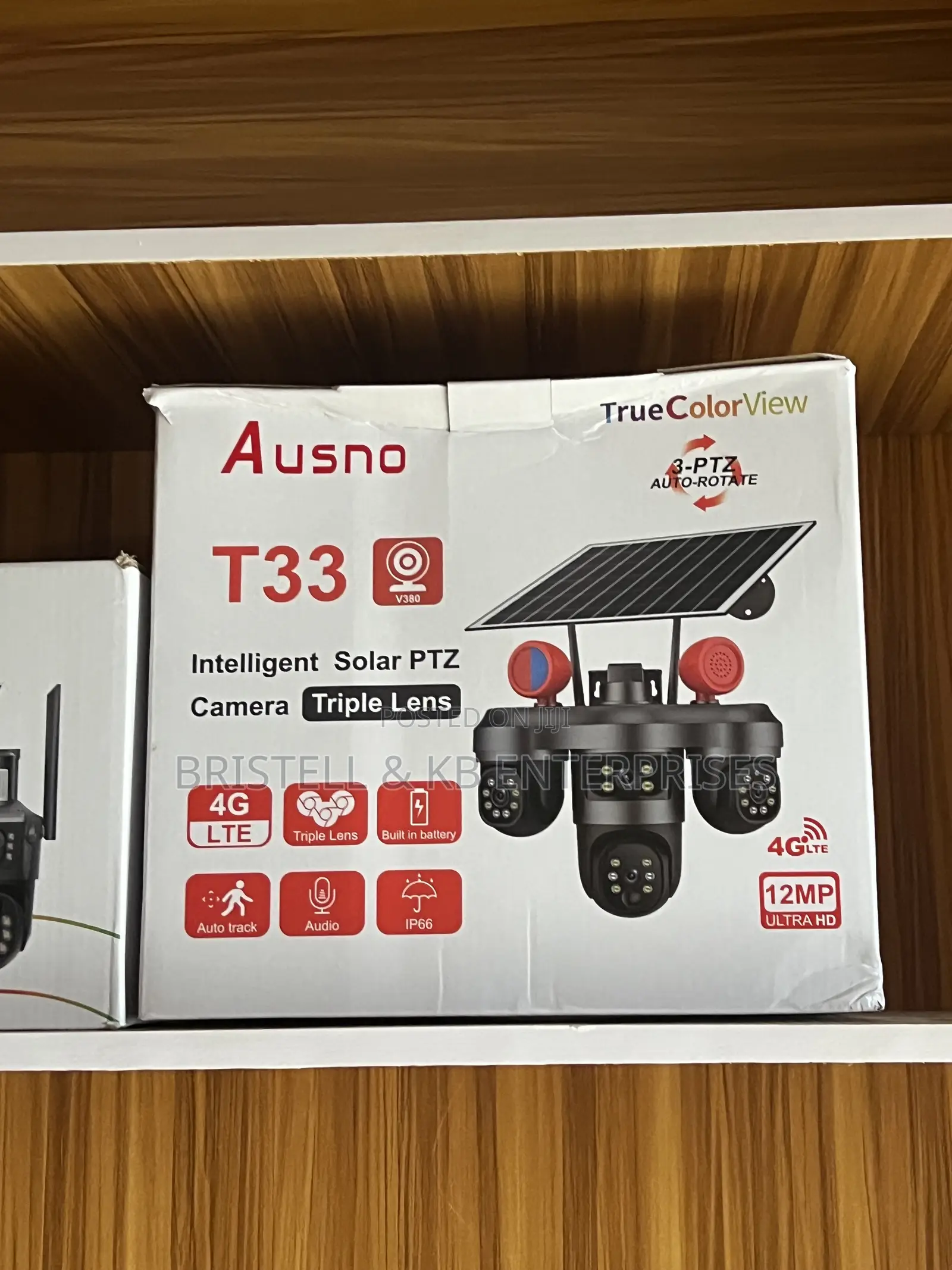 T33 Intelligent Solar PTZ 3 Lens Camera