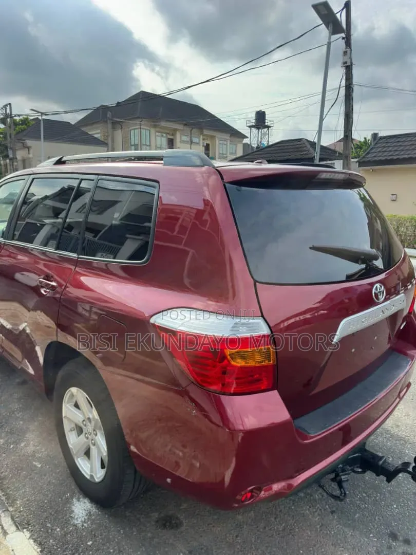 Toyota Highlander 2011 Red