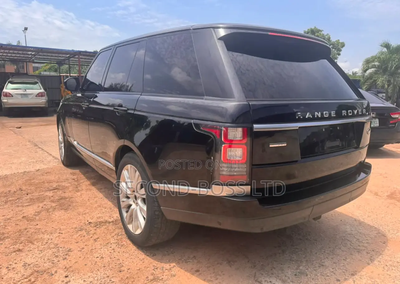 Land Rover Range Rover Vogue 2014 Black