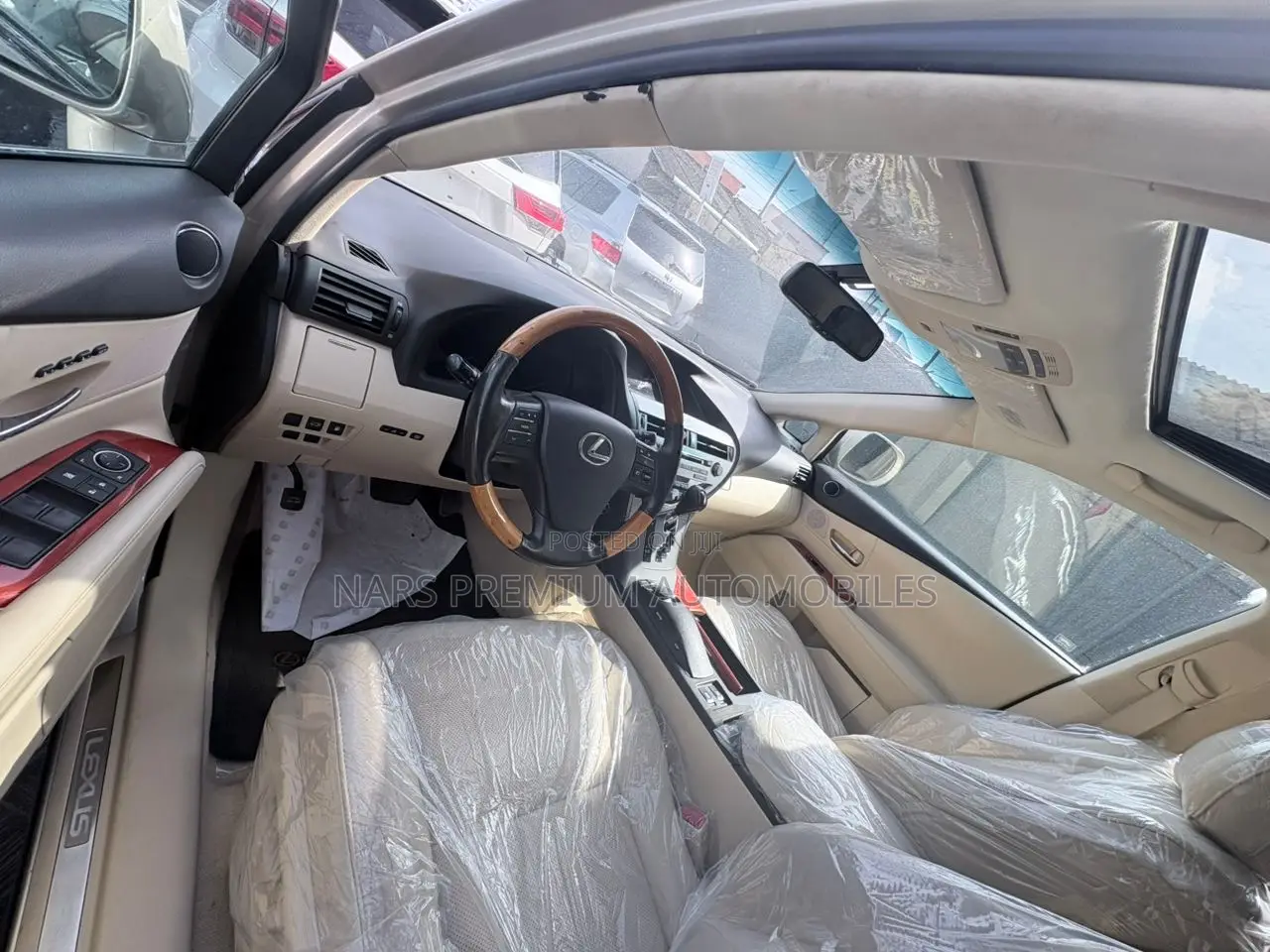 Lexus RX 350 2011 Gold