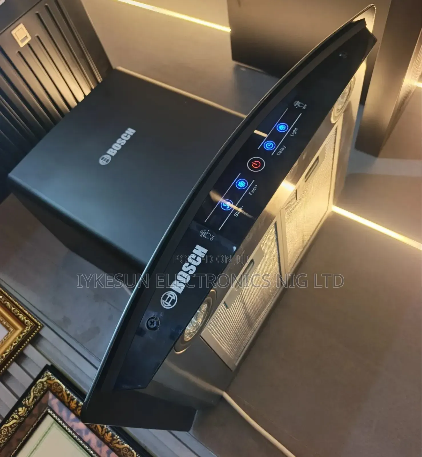 Quality Bosch 60cm Curved Smart Automatic Digital Heat Extractor Etc.