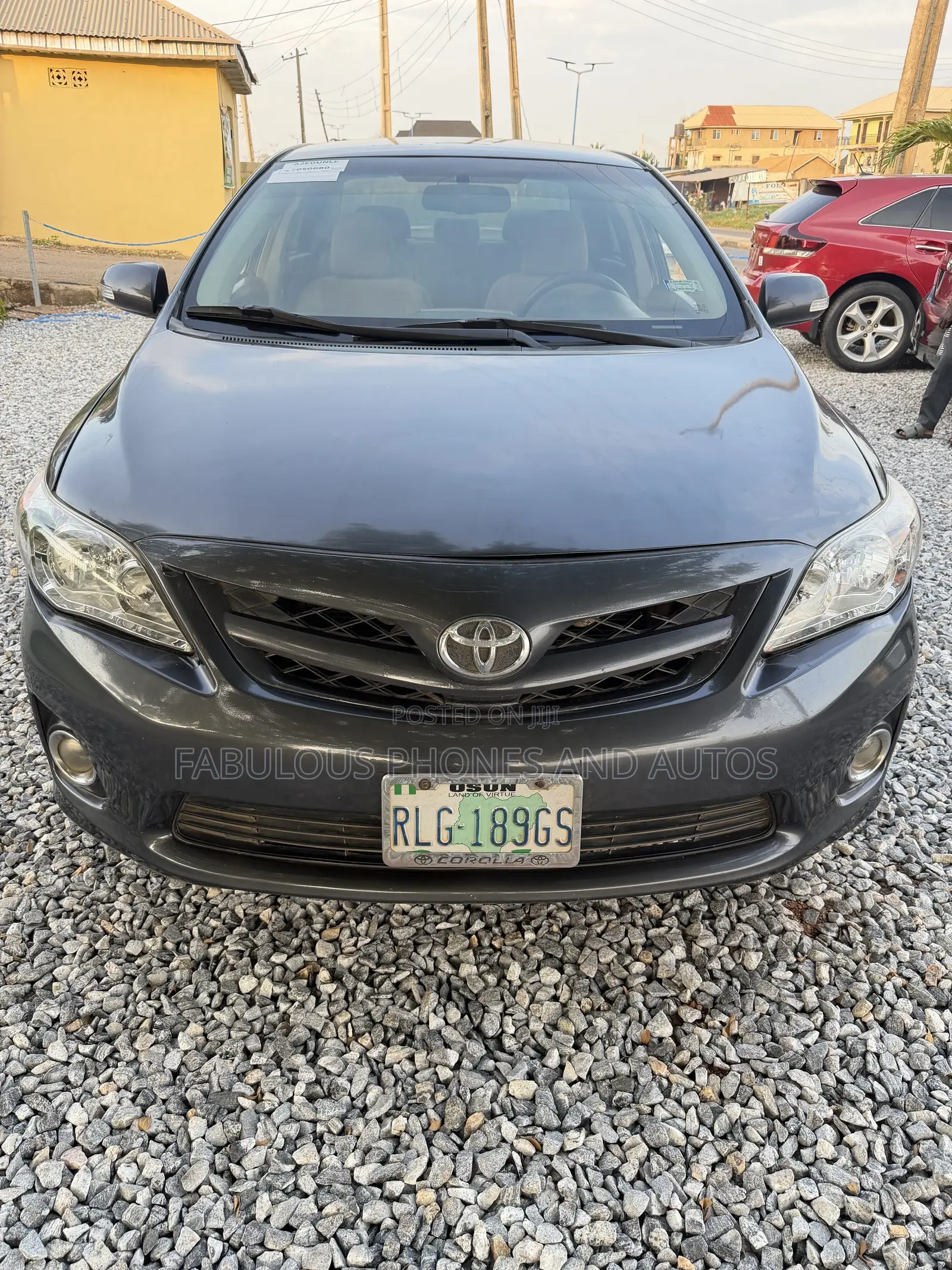 Toyota Corolla LE 4dr Sedan (1.8L 4cyl 4A) 2012 Gray