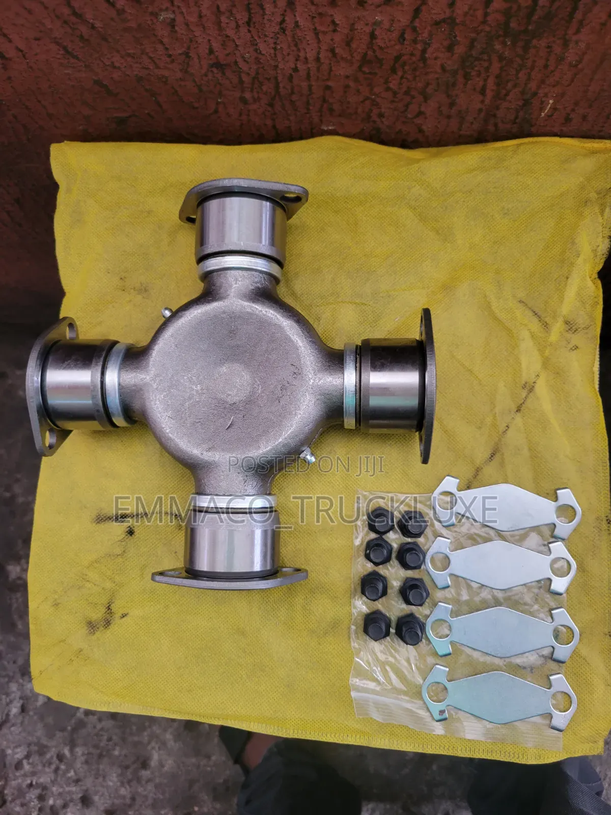 Spicer Bearing for Mack 5-281x