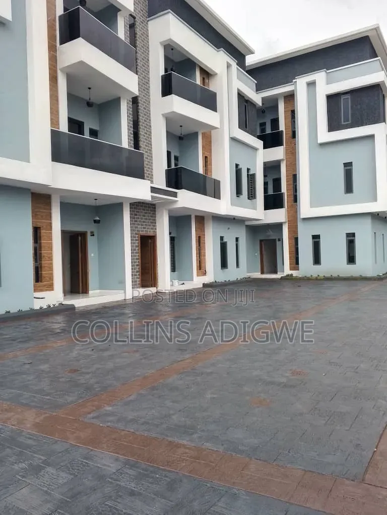 2bdrm Apartment in Adesanya Ajah for sale