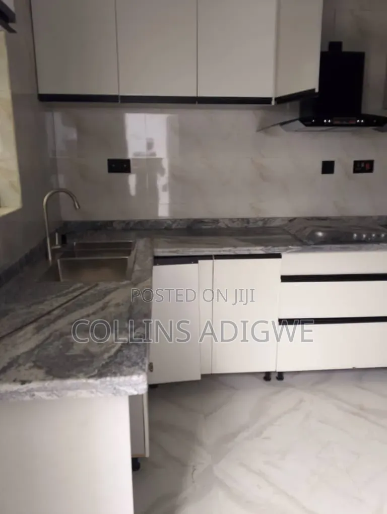 2bdrm Apartment in Adesanya Ajah for sale