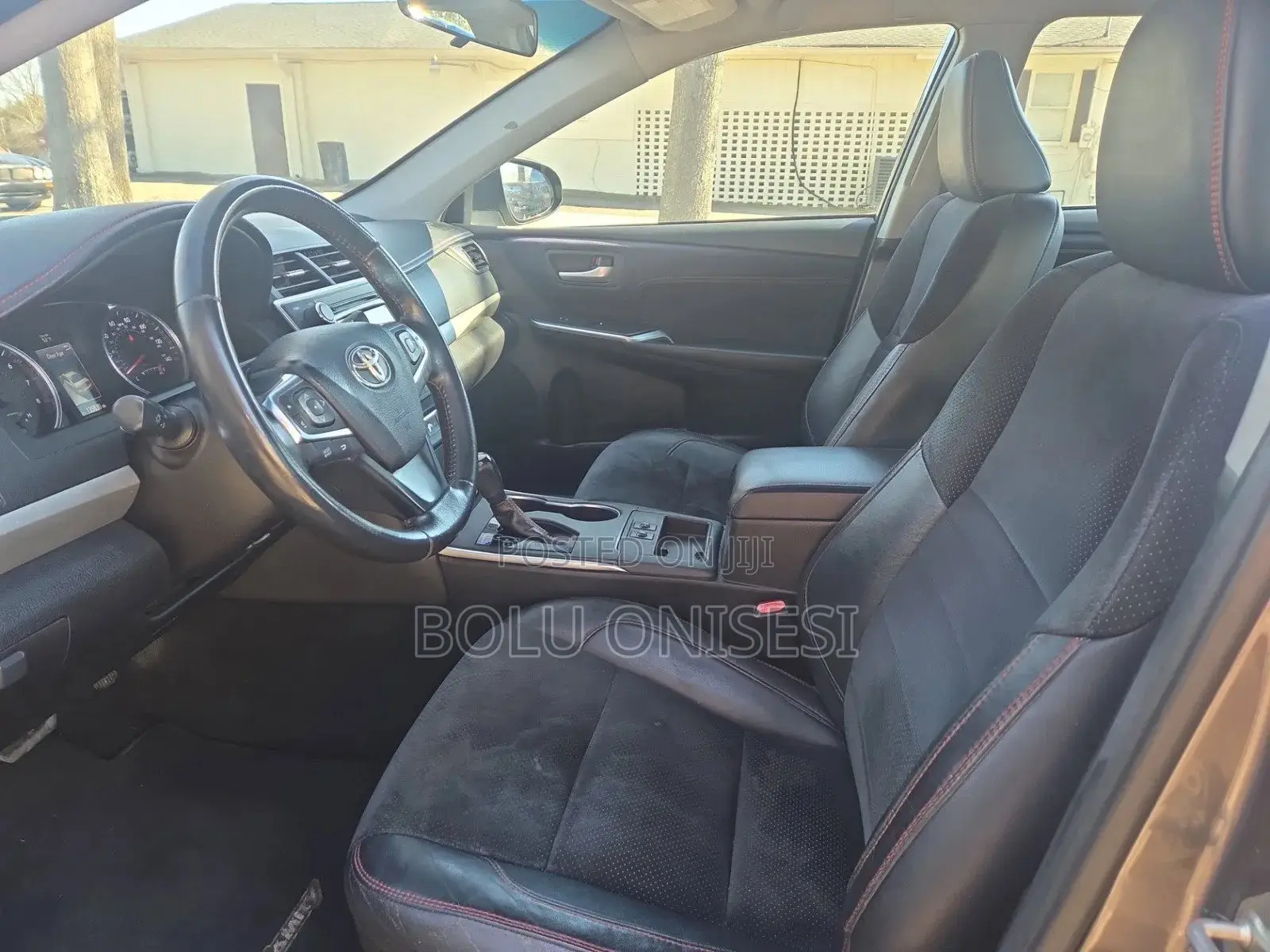 Toyota Camry LE 4dr Sedan (2.5L 4cyl 6A) 2017 Gray