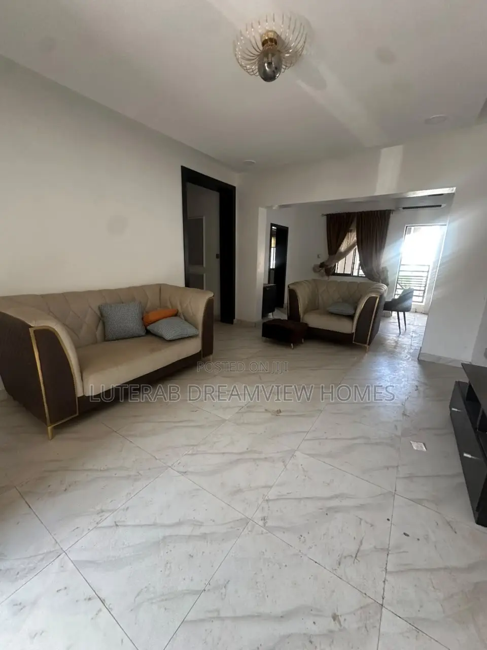 Furnished 3bdrm Block of Flats in Wuse 2 for rent