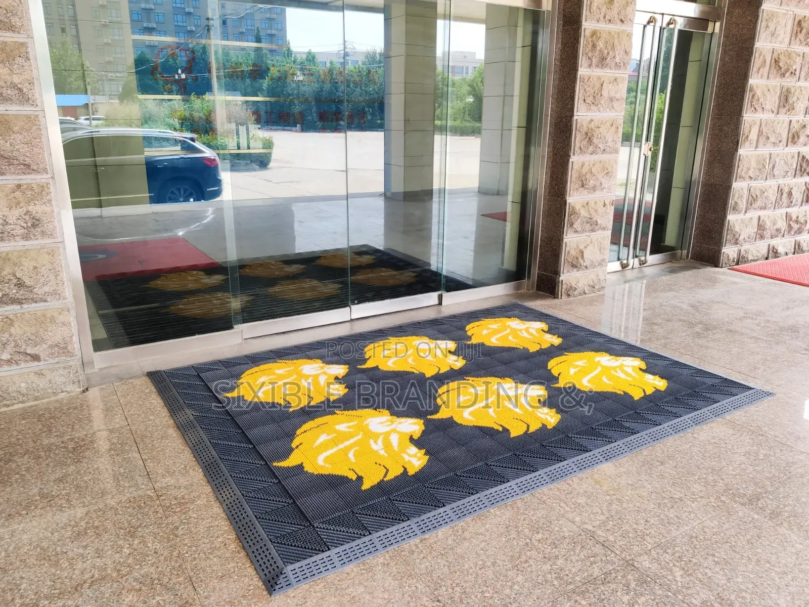 Premium 3-in-1 Eva Anti-Slip Mat Brush Entrance Mat