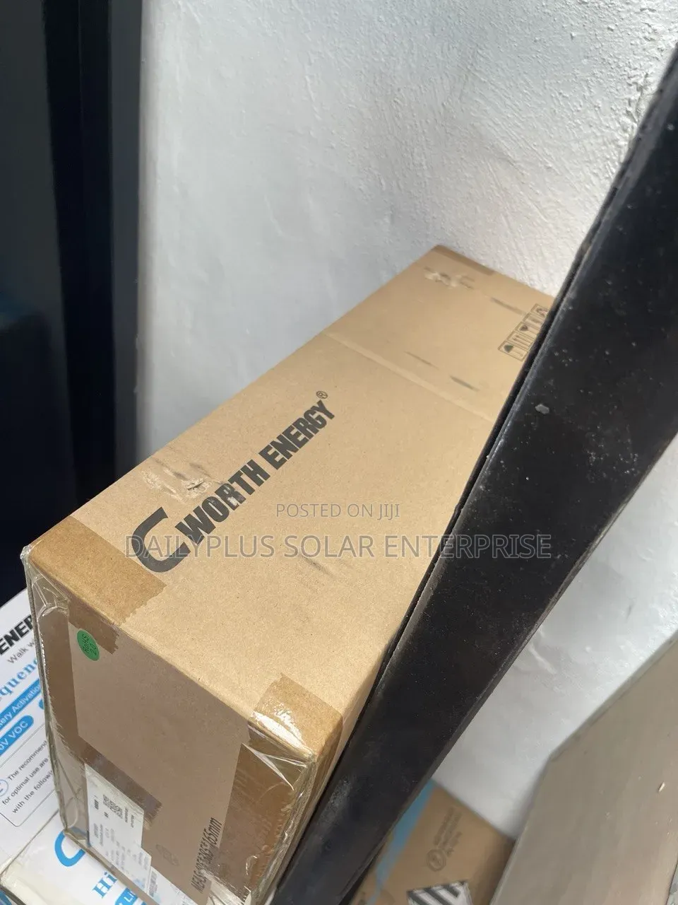 Cworth 1.8kva 12v Hybrid Solar Inverter