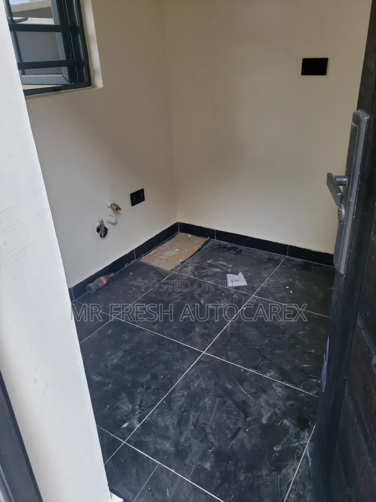4bdrm Townhouse/Terrace in Oregu, Oregun for sale