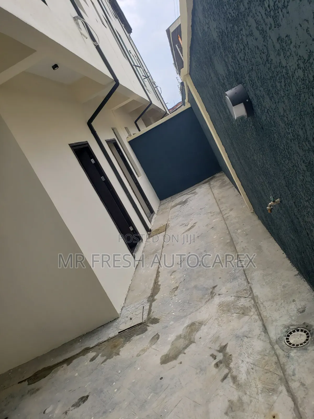 4bdrm Townhouse/Terrace in Oregu, Oregun for sale