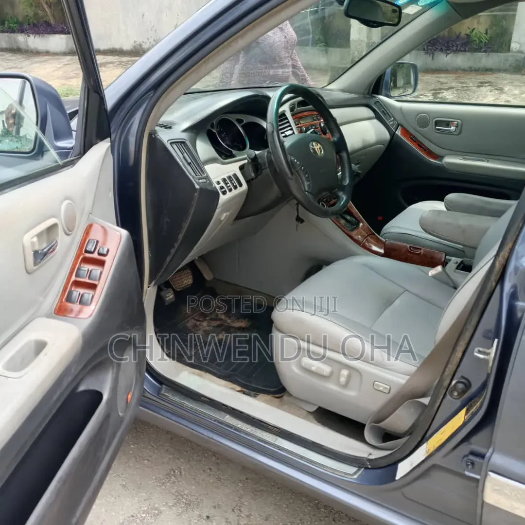 Toyota Highlander 2006 Blue