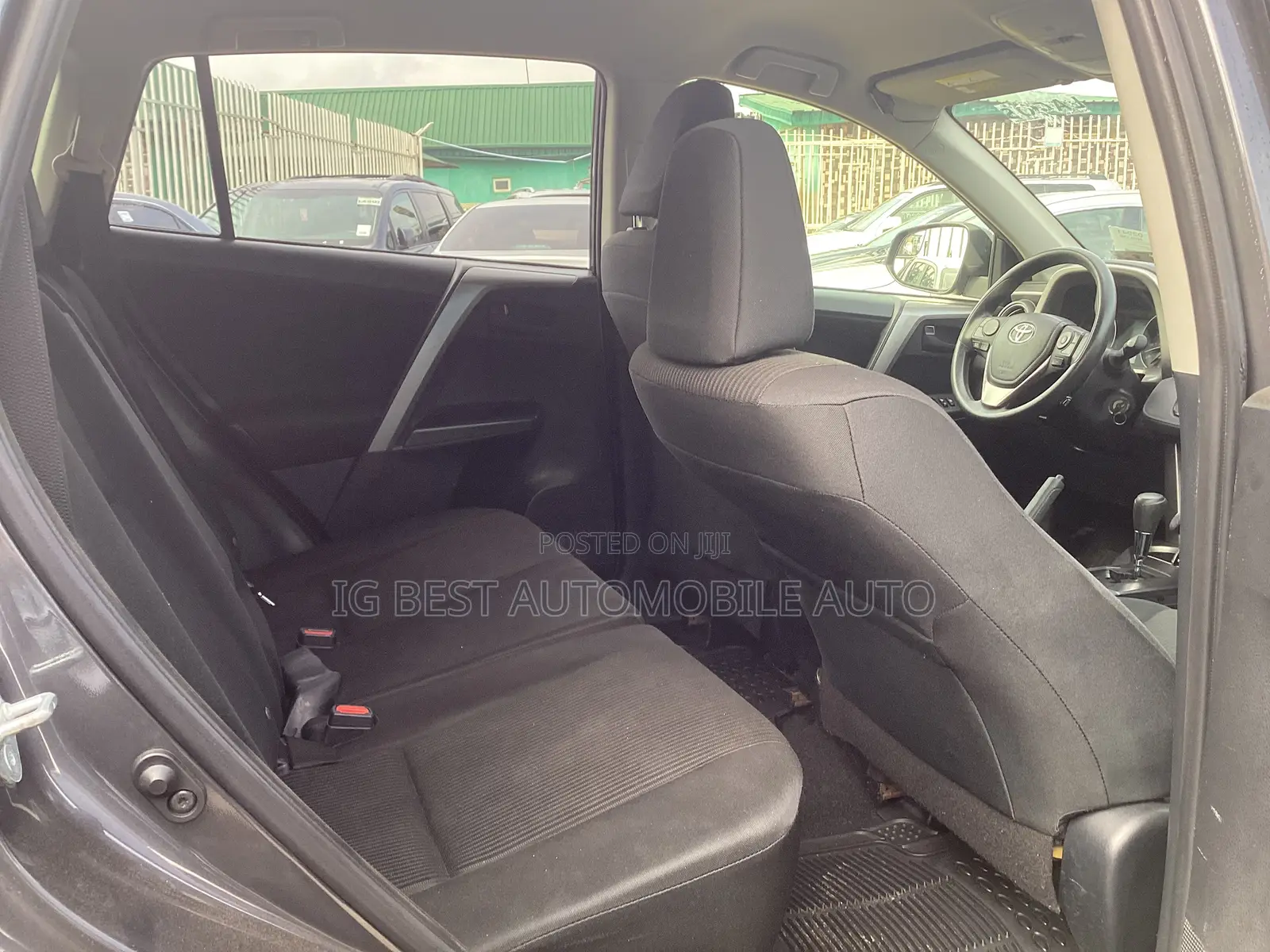 Toyota RAV4 2017 Gray