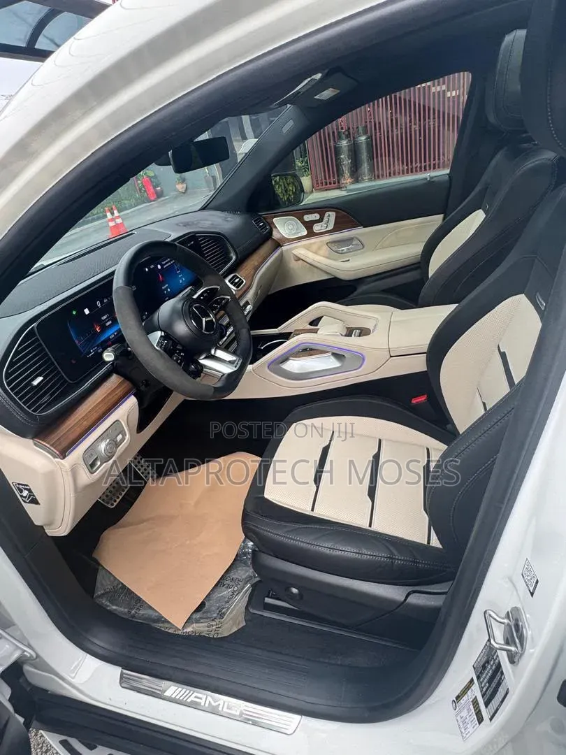 New Mercedes-Benz GLE-Class 2025 White