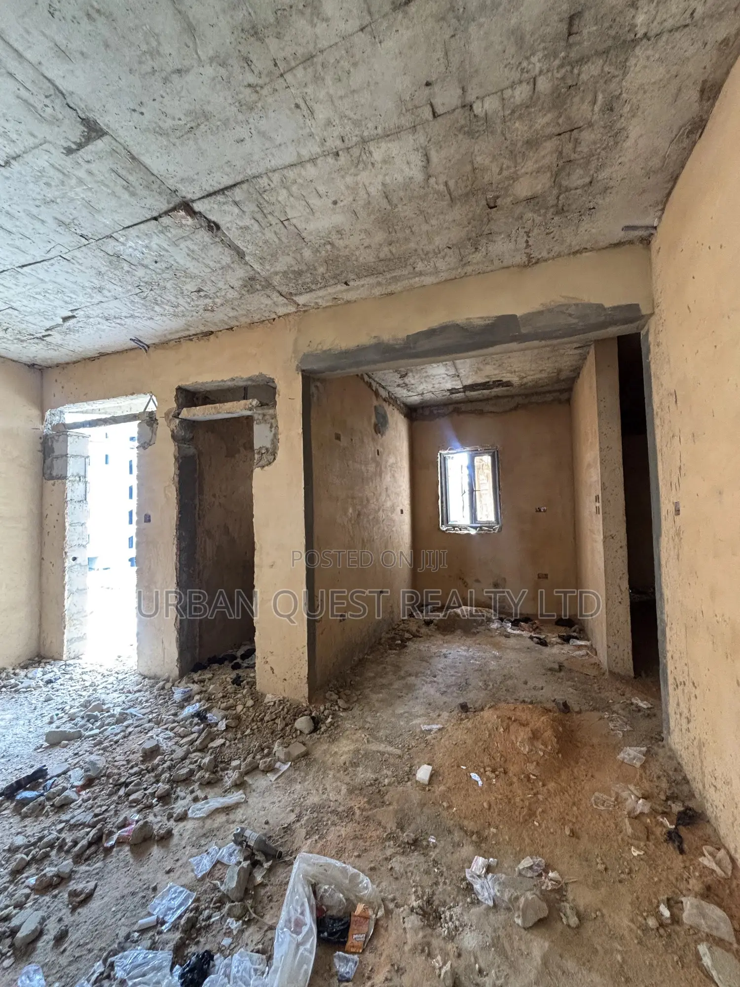 2bdrm Apartment in Lekki Phase 1 for sale