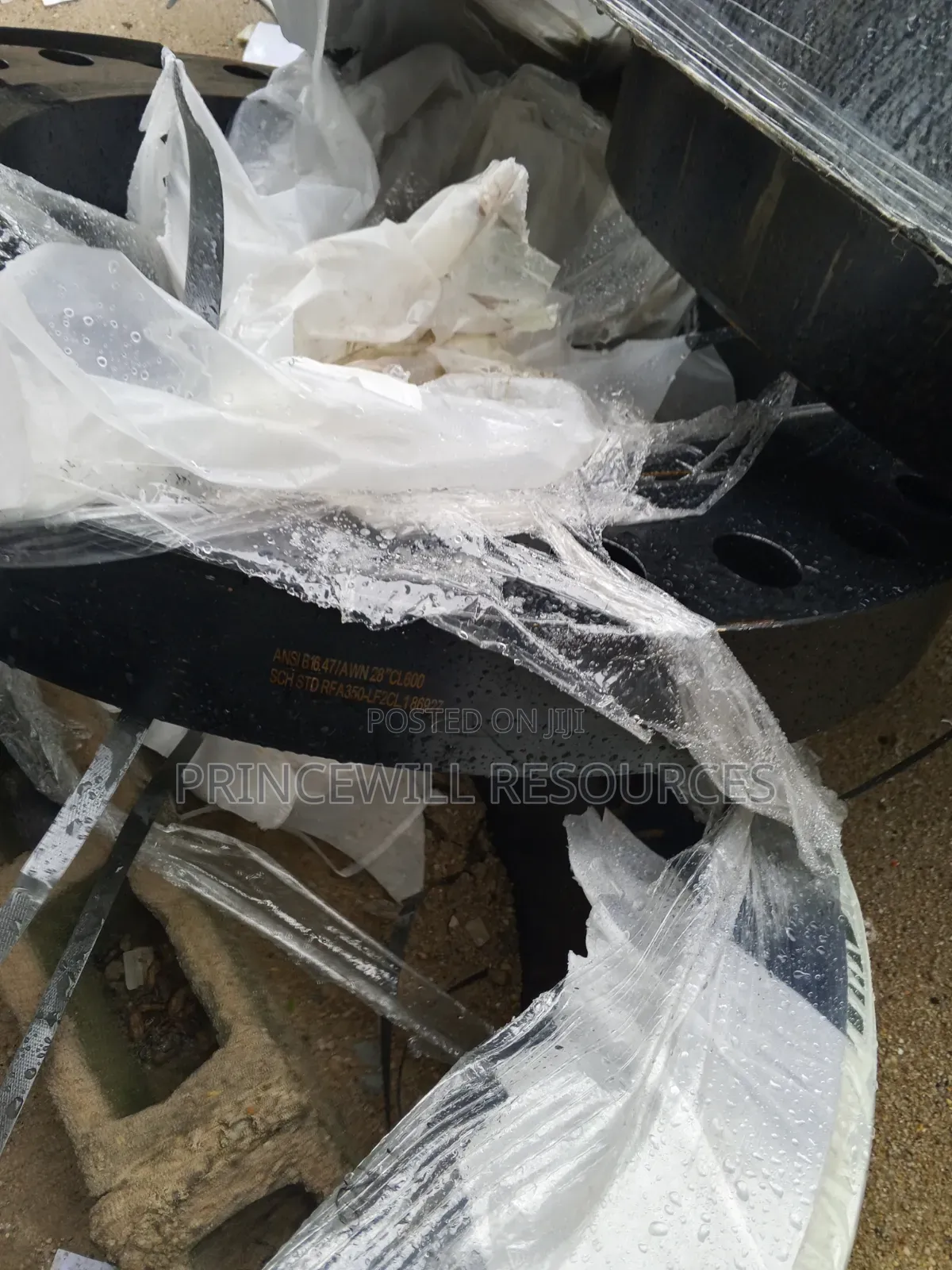 28"X600 Wn Flange Sch Std Available