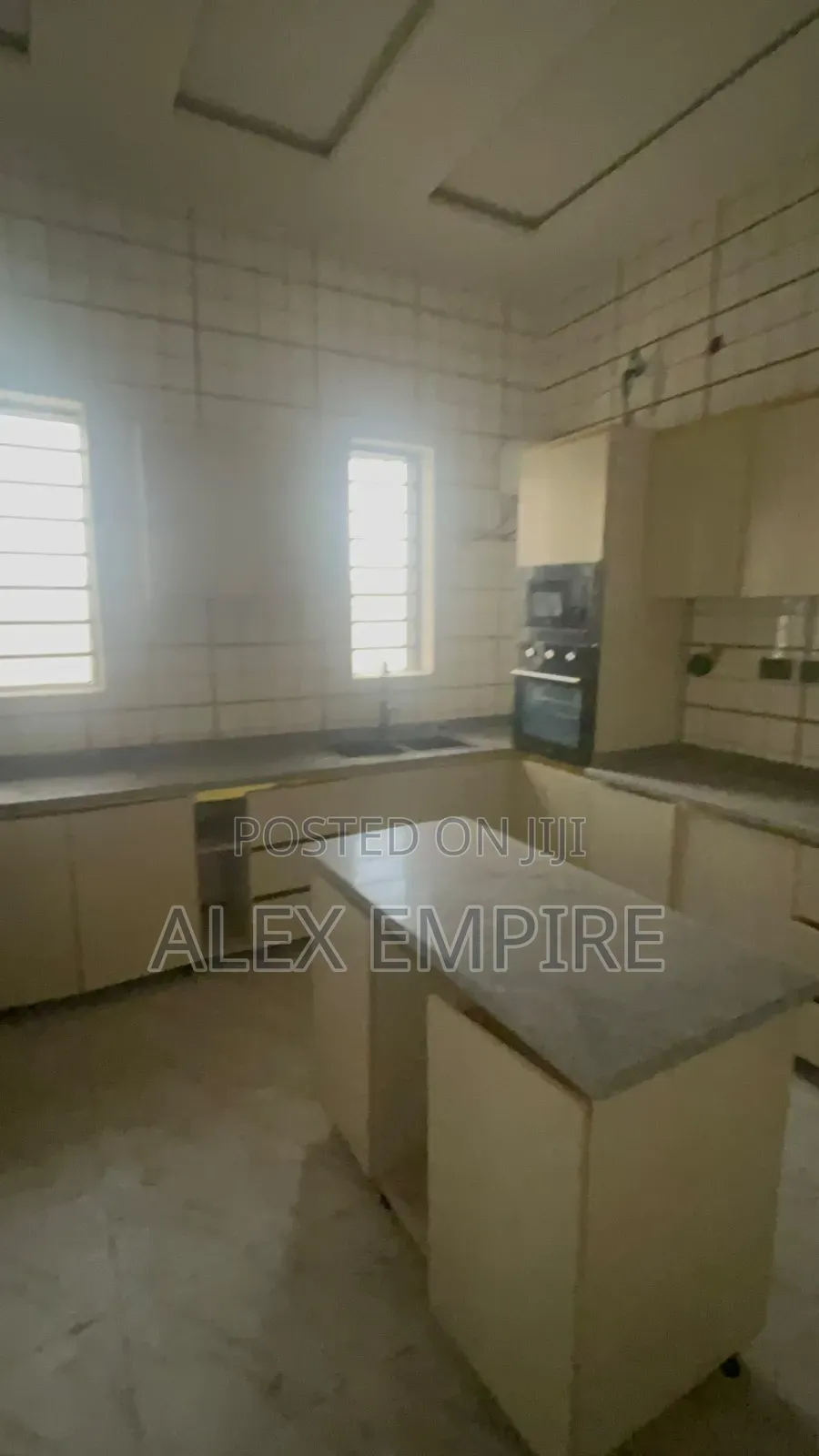 5bdrm Duplex in Festac for sale