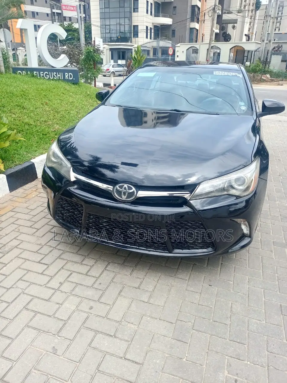 Toyota Camry SE 4dr Sedan (2.5L 4cyl 6A) 2016 Black