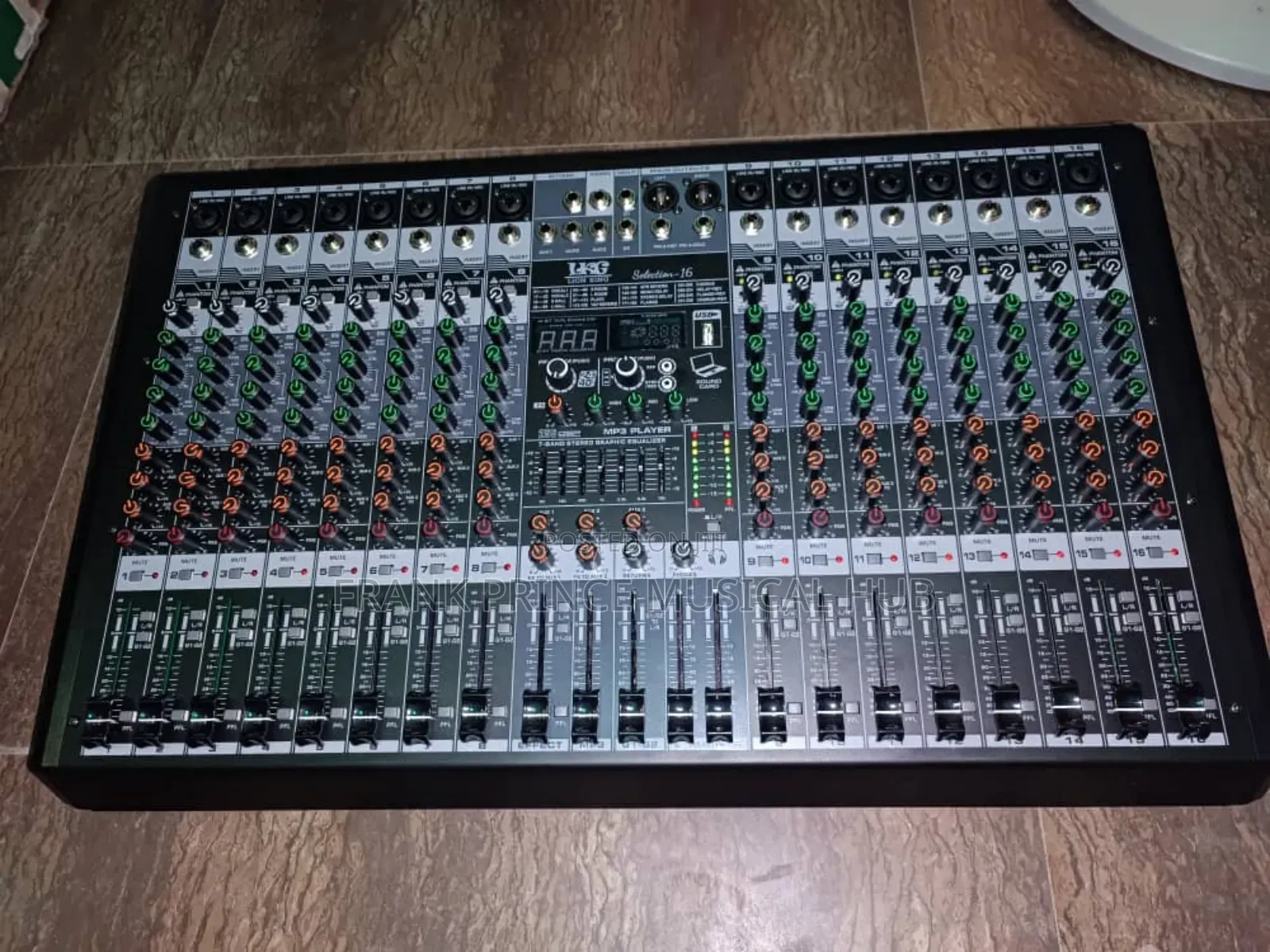Yamaha Selection 16-Channel Audio Mixing Console With Bluetooth Usb