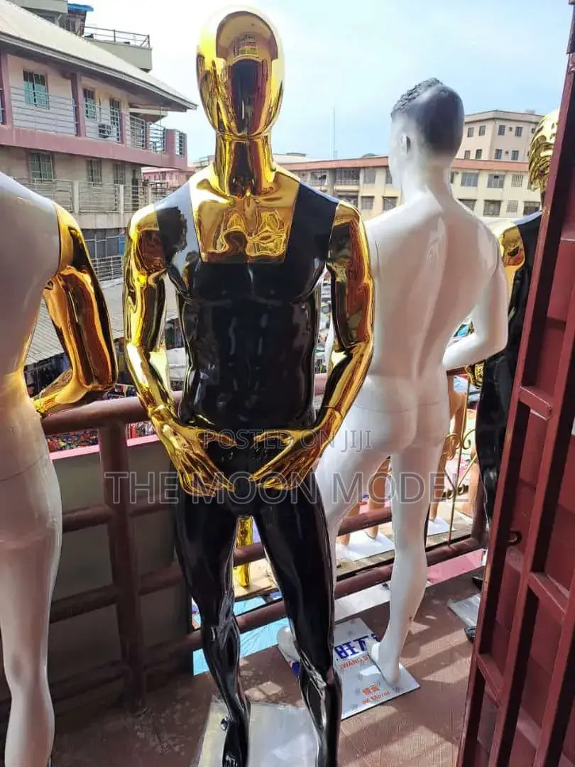 Gold Giant Male Mannequin