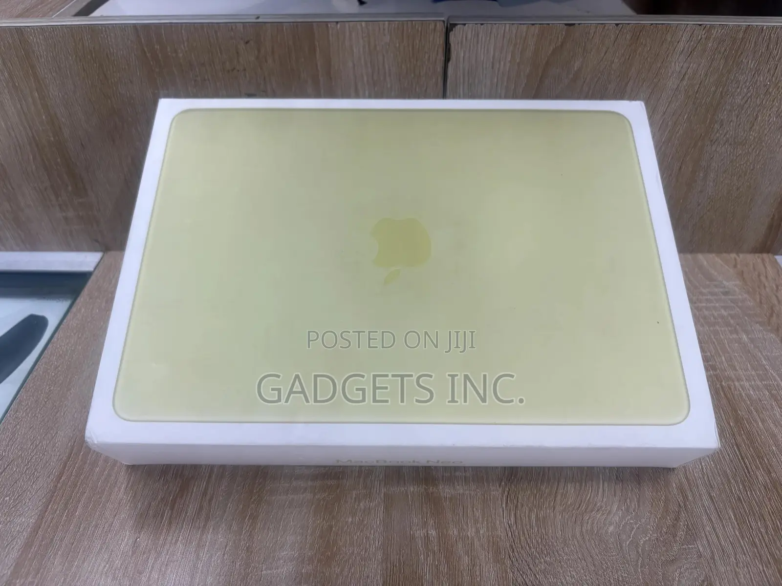 New Laptop Apple MacBook Neo 2026 8GB SSD 256GB