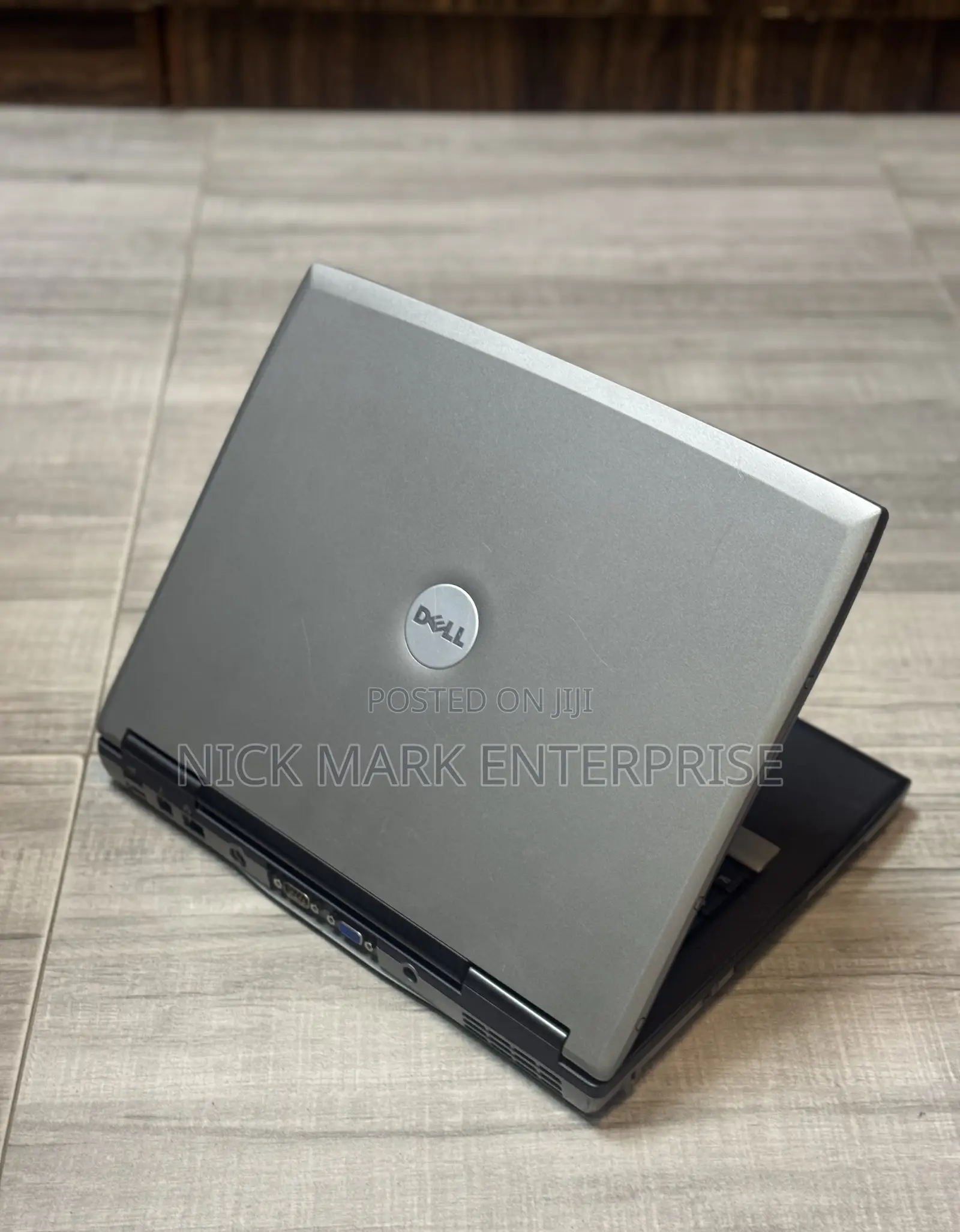 Laptop Dell 3GB Intel Core 2 Duo HDD 160GB