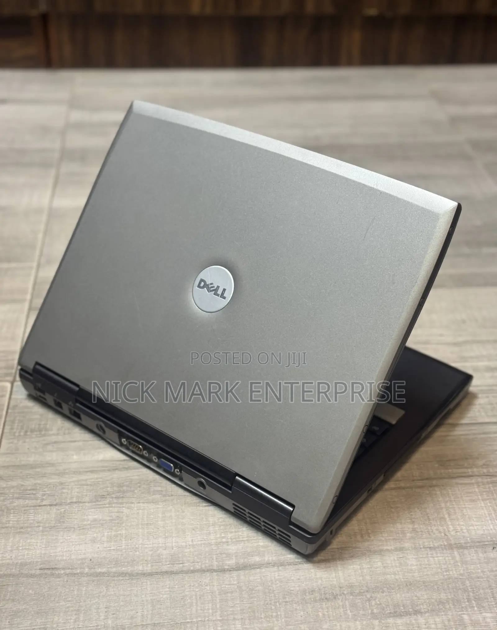 Laptop Dell 3GB Intel Core 2 Duo HDD 160GB