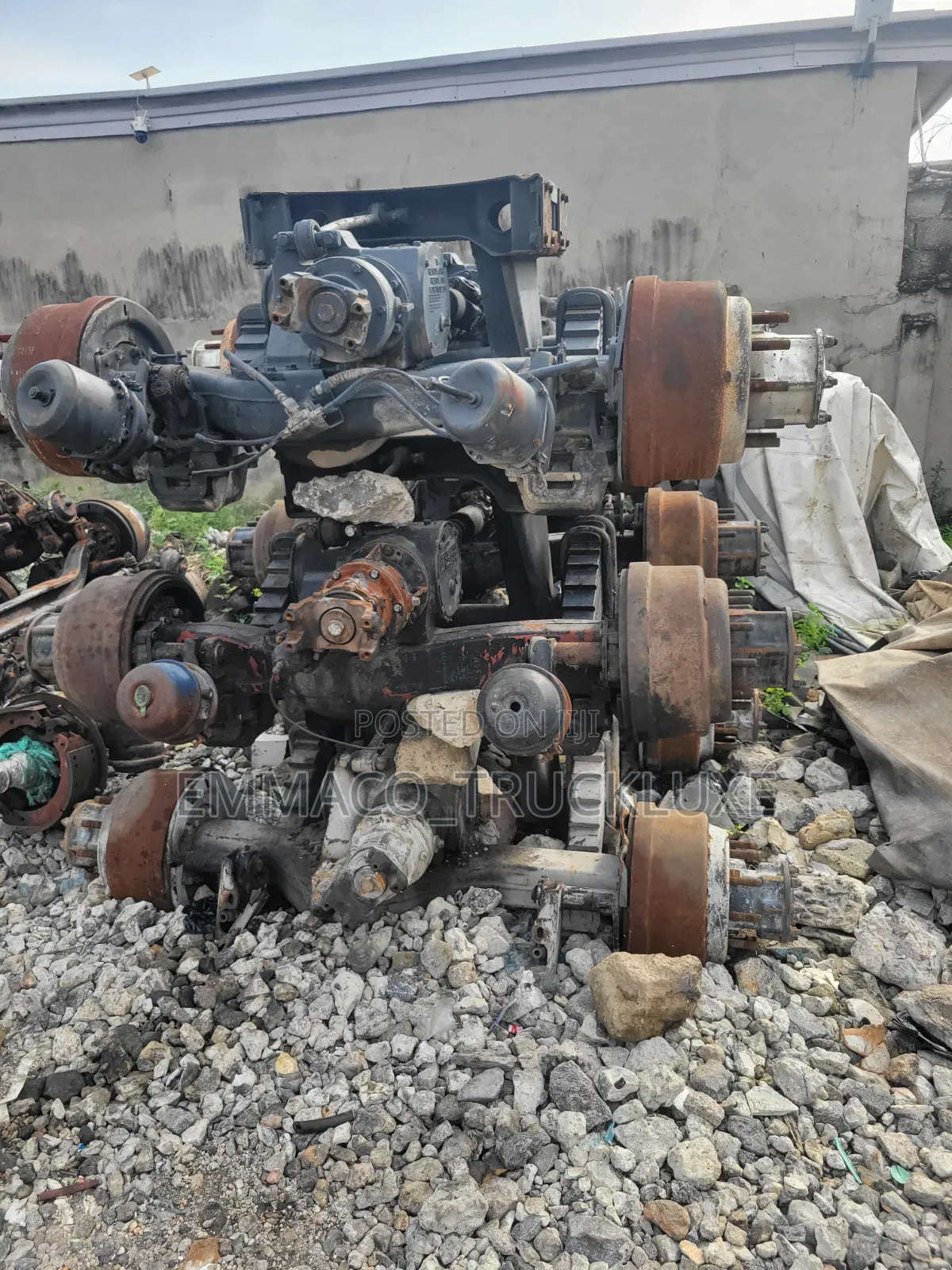 Mack Axle Ch