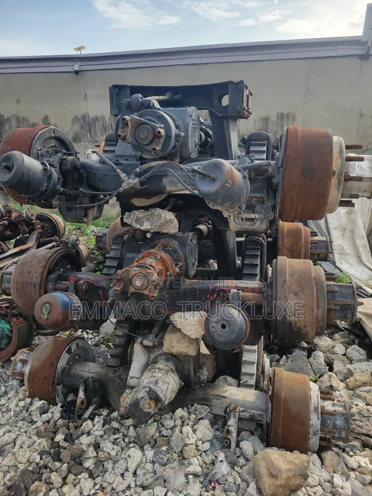 Mack Axle Ch