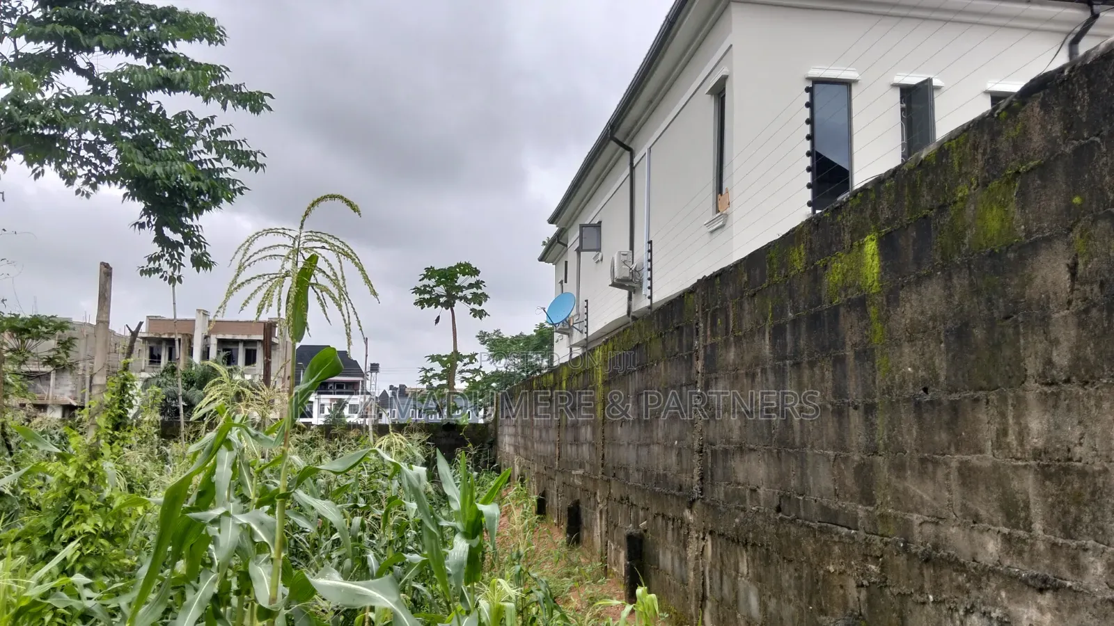 For Sale : 1 Plot at Shell Cooperative Est - Castle Green