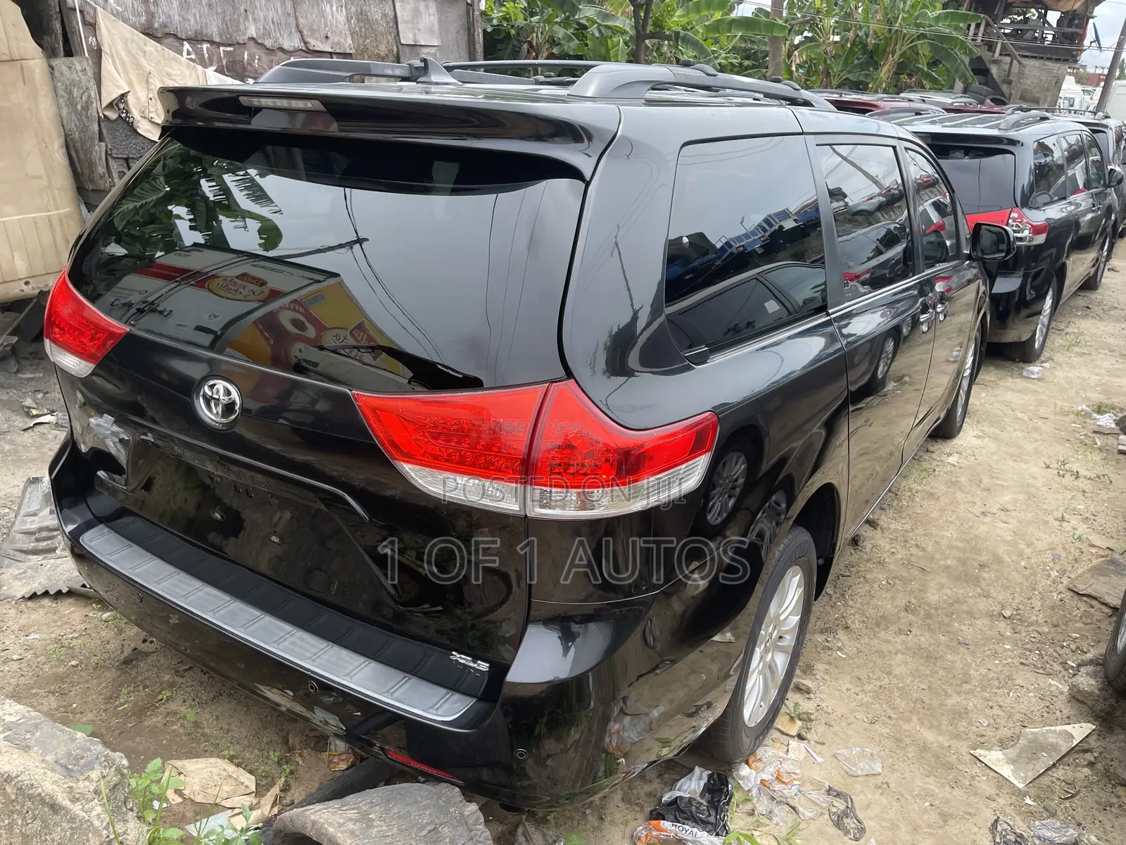 Toyota Sienna XLE 7 Passenger 2012 Black