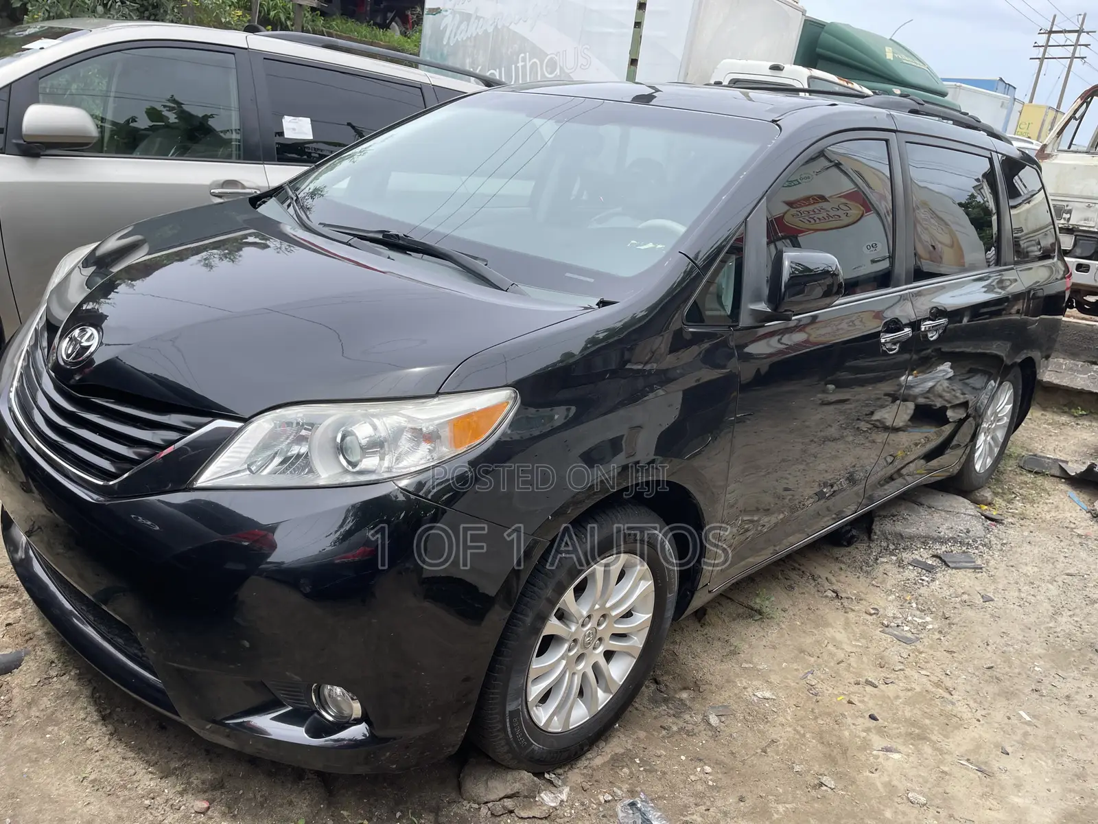 Toyota Sienna XLE 7 Passenger 2012 Black