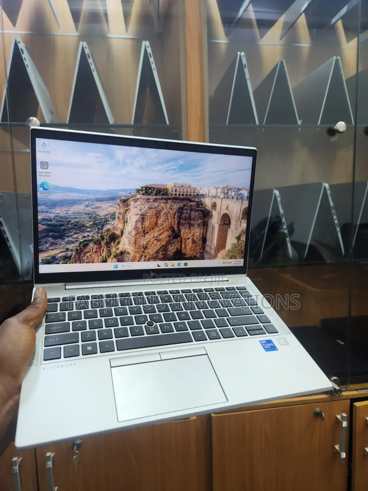 Laptop HP EliteBook 840 G8 16GB Intel Core i7 SSD 512GB