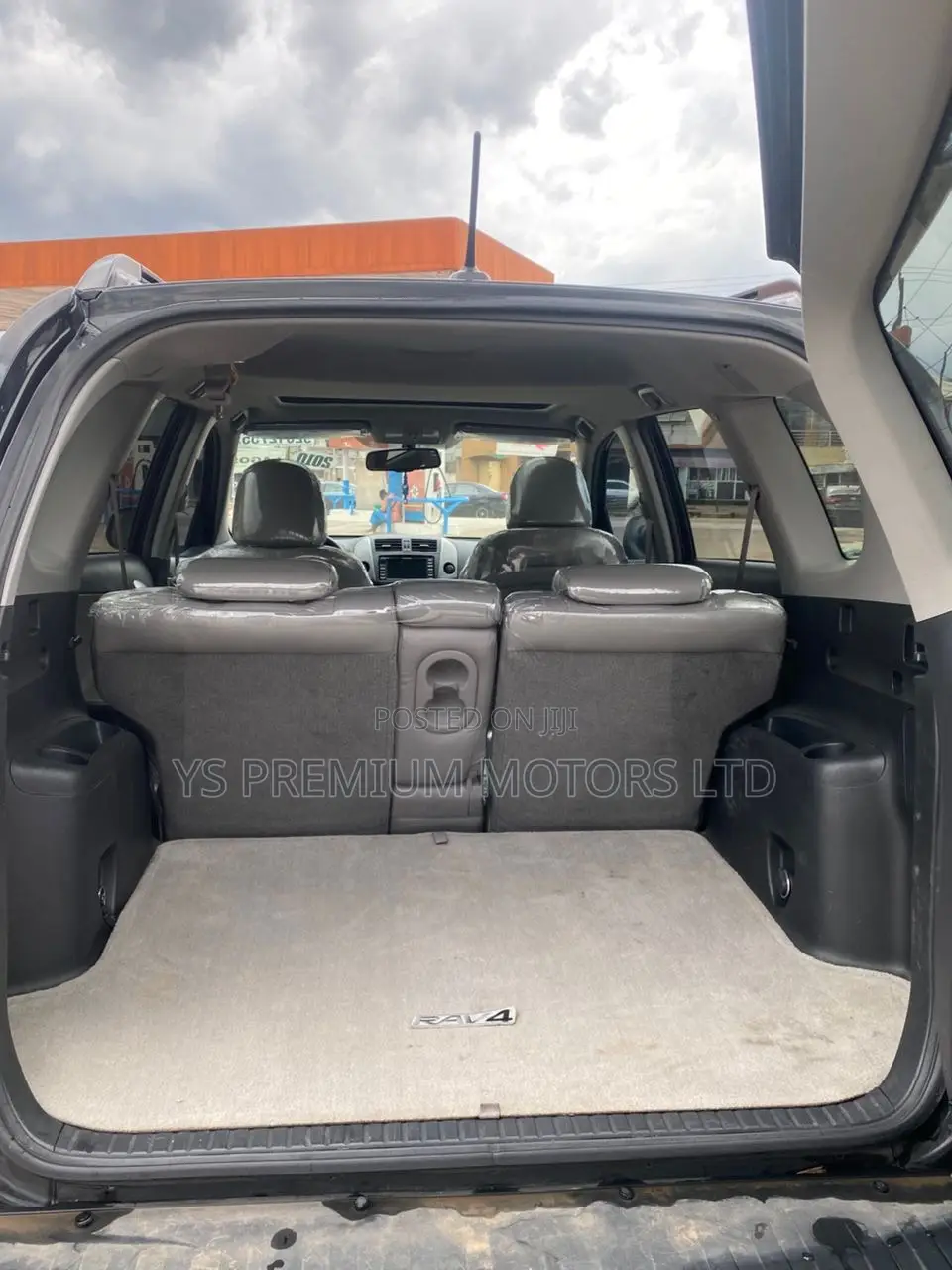Toyota RAV4 Limited 2011 Black