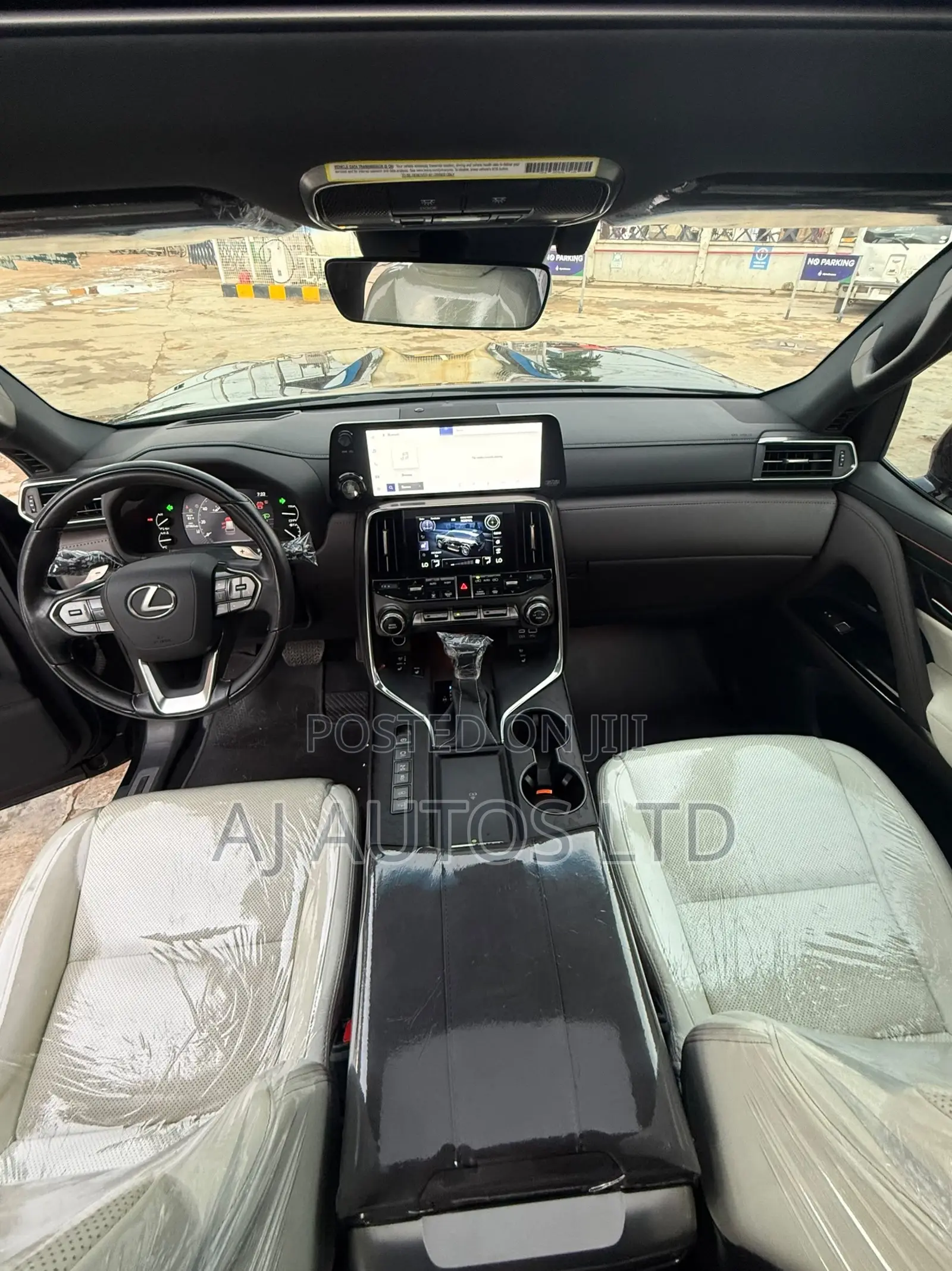 Lexus LX 600 2022 Black