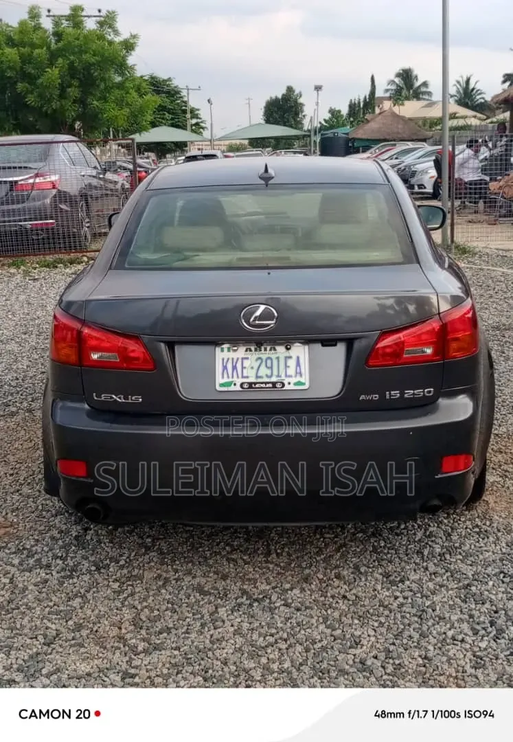 Lexus IS 2009 Gray