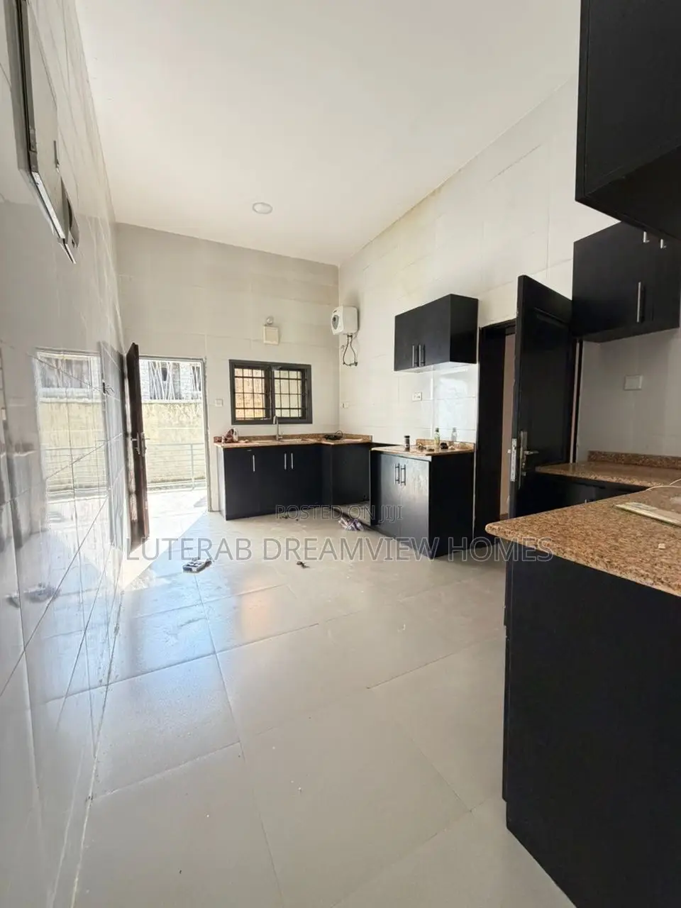 4bdrm Townhouse / Terrace in Guzape for rent