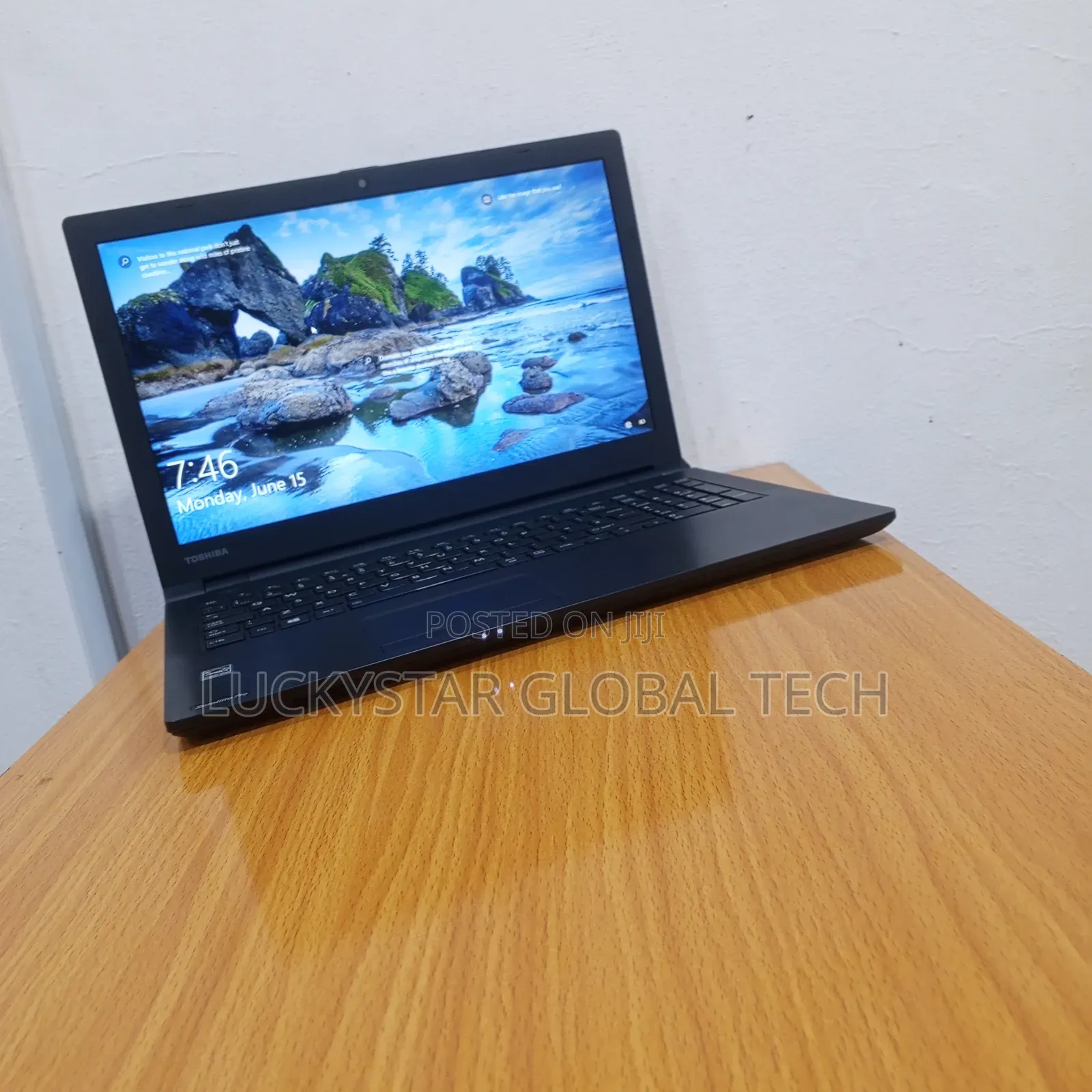 Laptop Toshiba Satellite Pro C650 4GB Intel Core i3 HDD 320GB