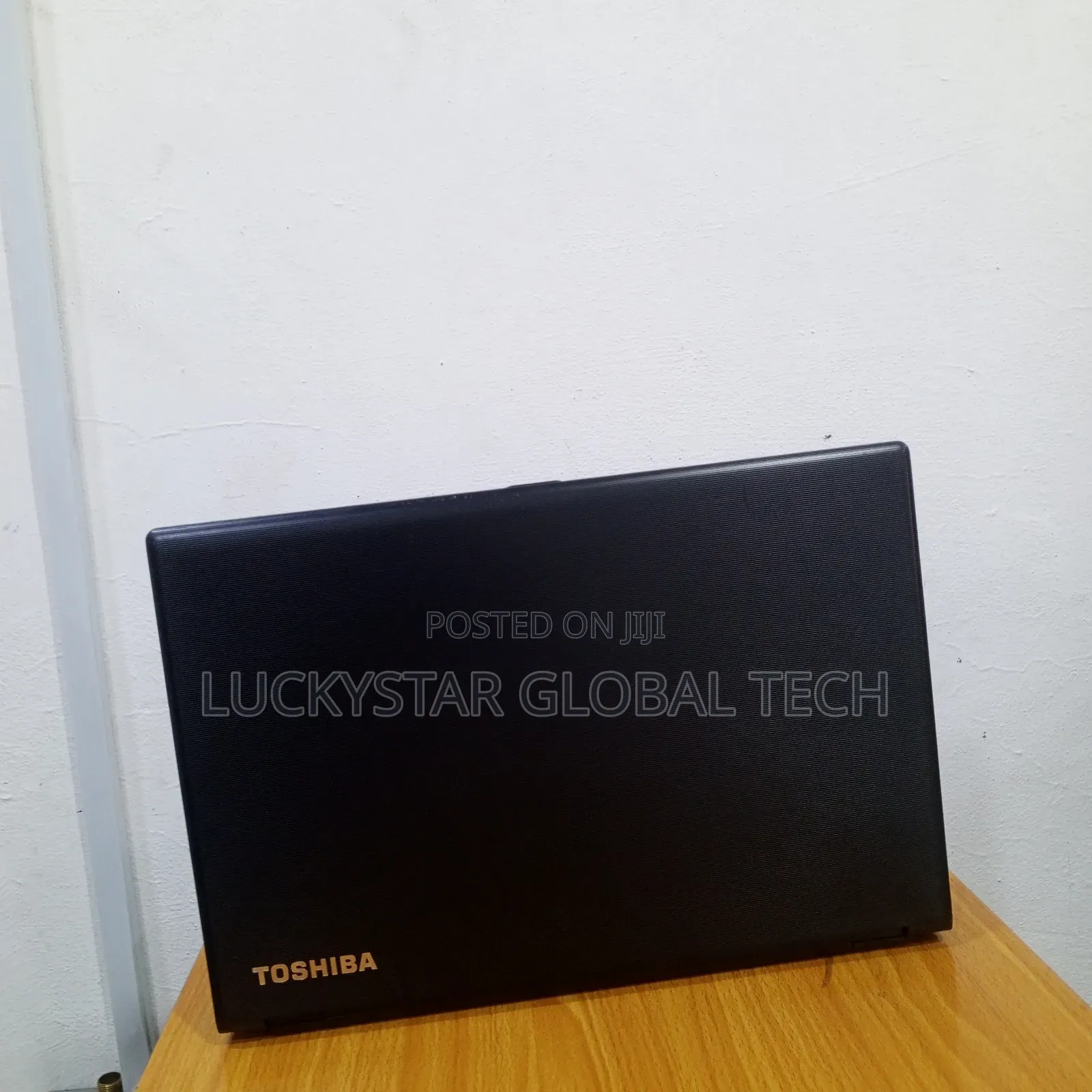 Laptop Toshiba Satellite Pro C650 4GB Intel Core i3 HDD 320GB