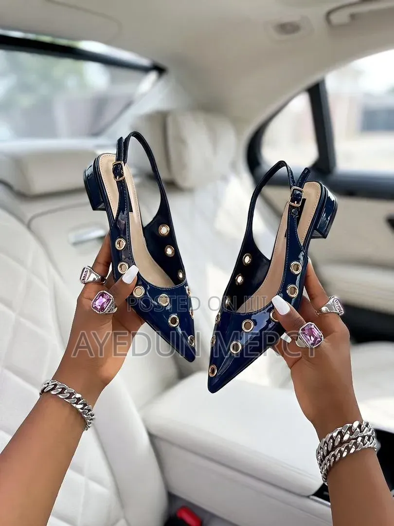Glittering Hole Ladis Sandals