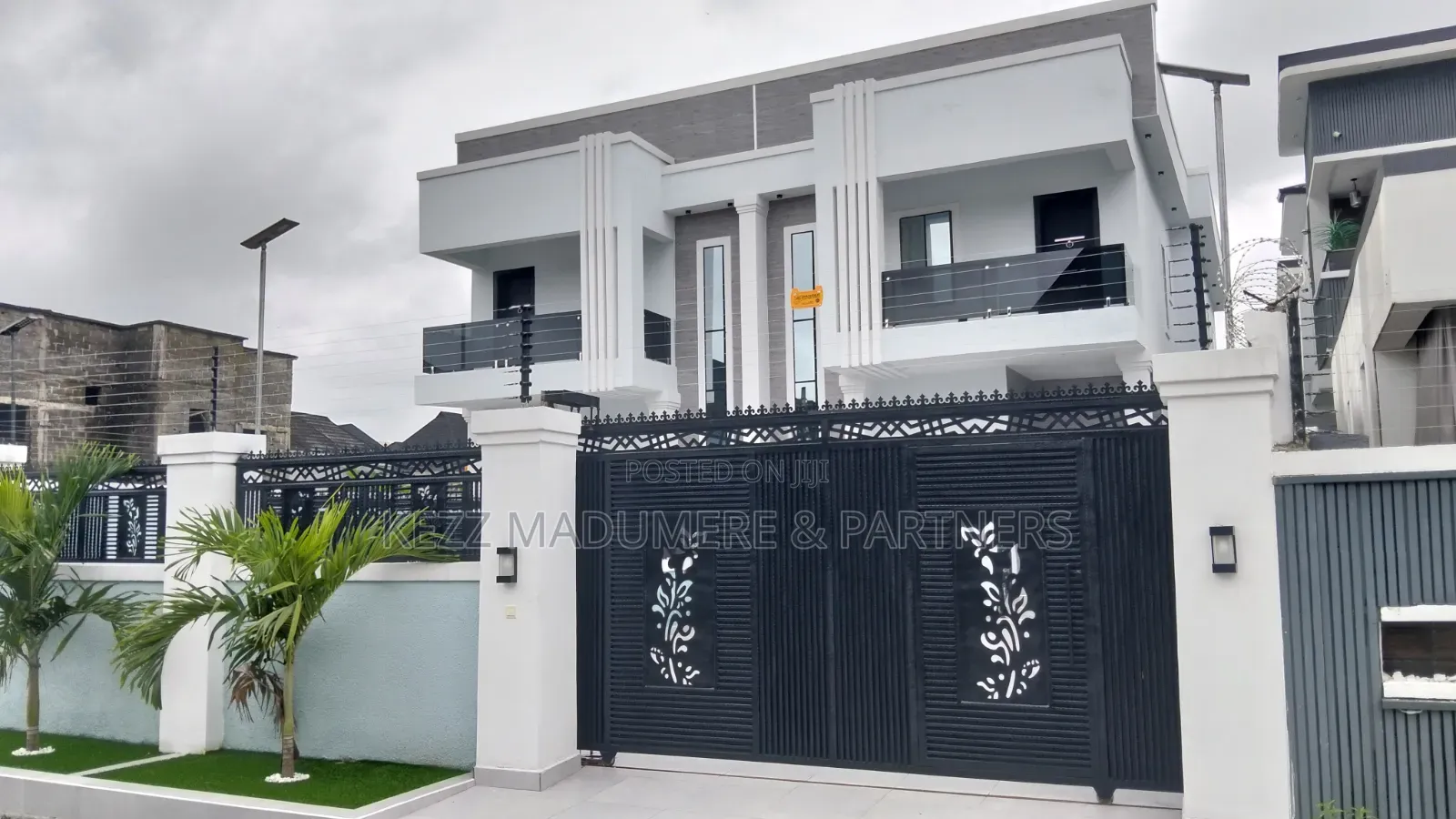 4bdrm Duplex in Shell Cooperative for sale