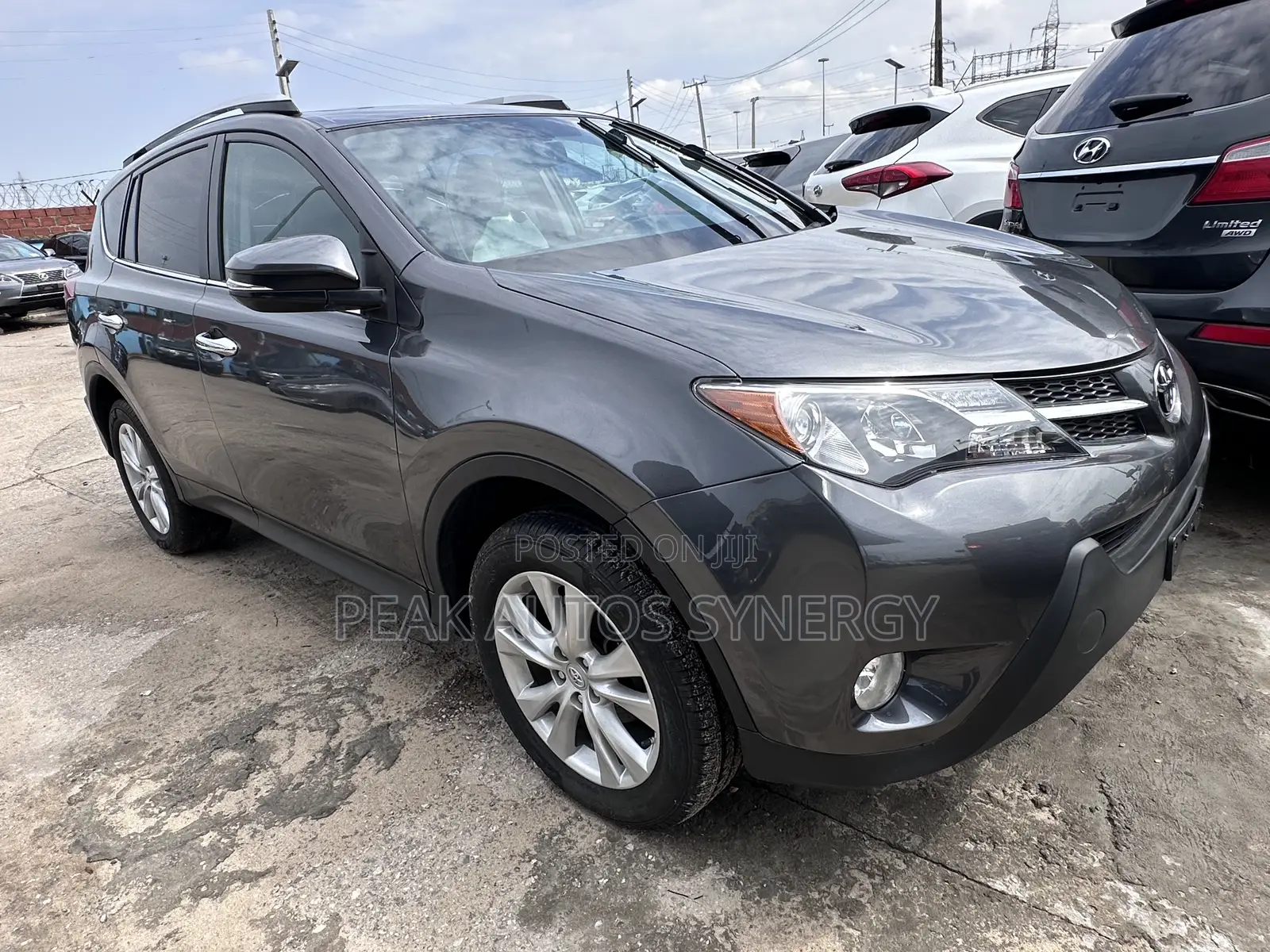 Toyota RAV4 Limited AWD (2.5L 4cyl 6A) 2013 Gray