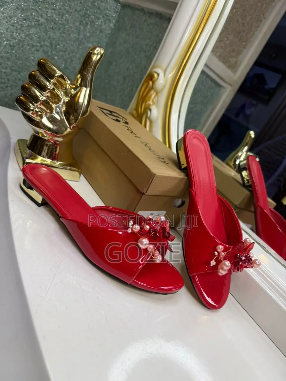 Luxury Plus Feet Low Heel Slippers