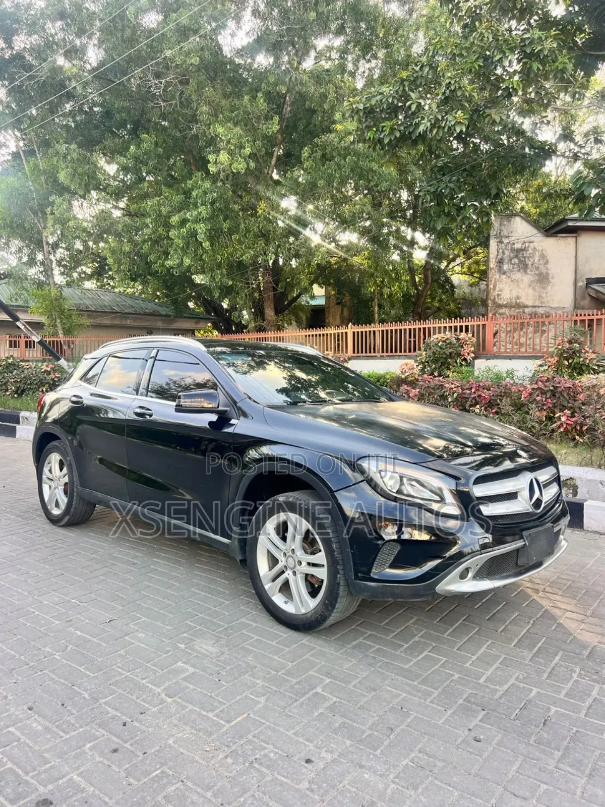 Mercedes-Benz GLA 250 2016 Black