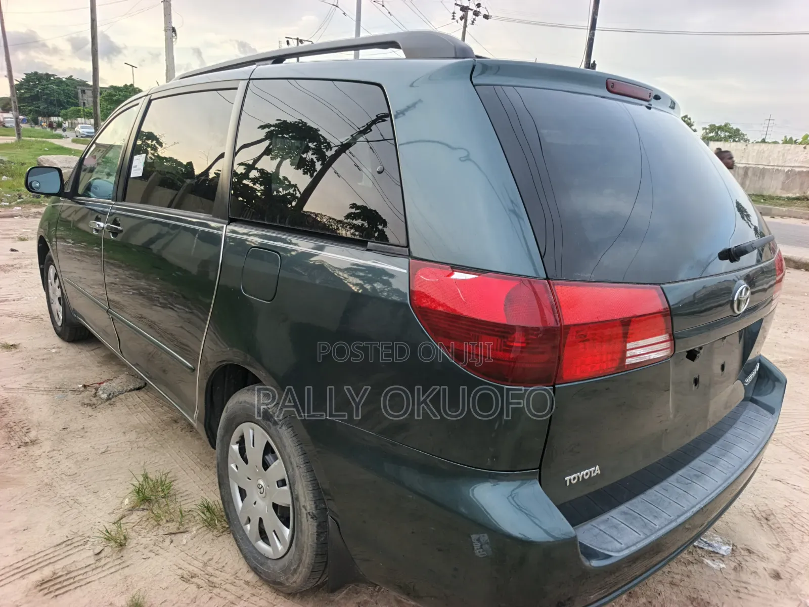 Toyota Sienna 2005 Green