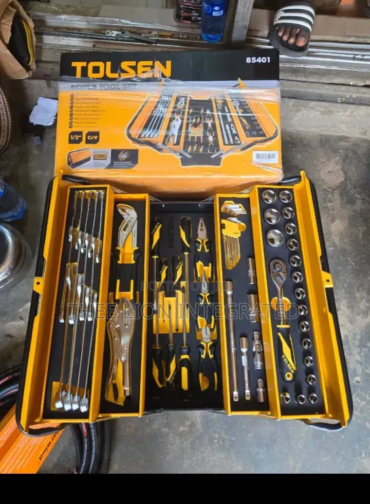 Tolsen 60pcs Mechanical Tool Set With 5-Tray Metal Box