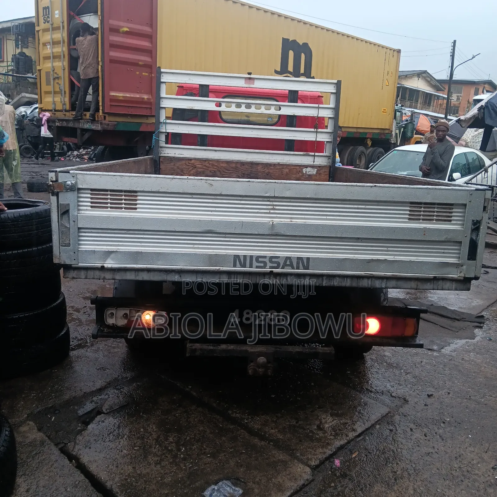 Nissan Cabstar 4tyres
