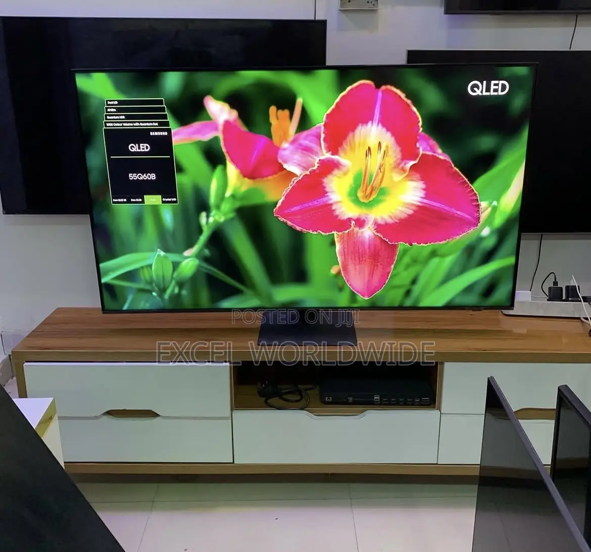 55” Sleek Designed Samsung Qled 2022/23 Smart TV (Q60b) Series